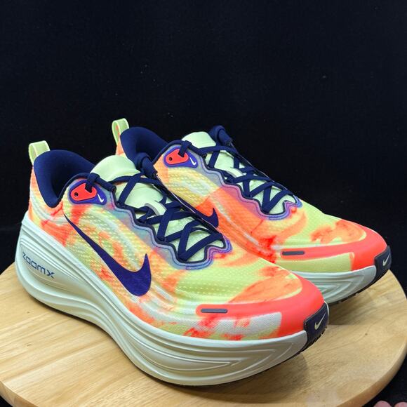 Nike Vomero Plus Low Running Gym Shoes Barely Volt Indigo Men Sz 11.5 IQ0605-701 main image 9